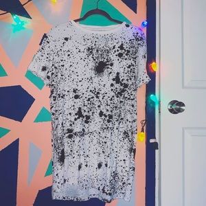 Short sleeve black and white splatter paint shirt